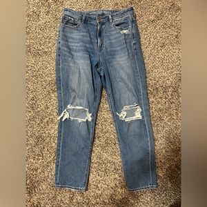 American eagle mom jeans
